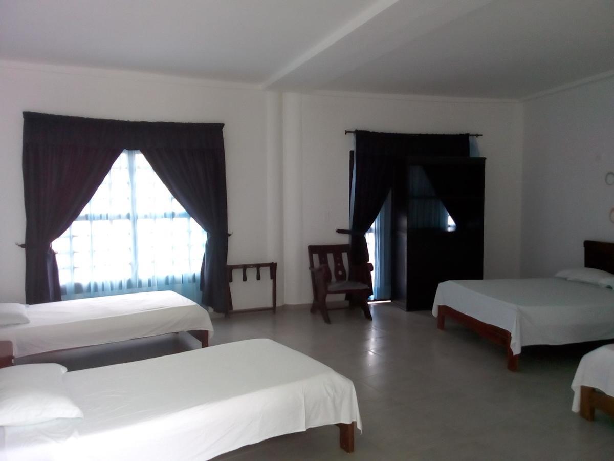 Hotel Plaza Real Montelíbano מראה חיצוני תמונה